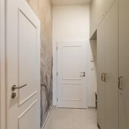 Welcometothejungleapartment 公寓 *